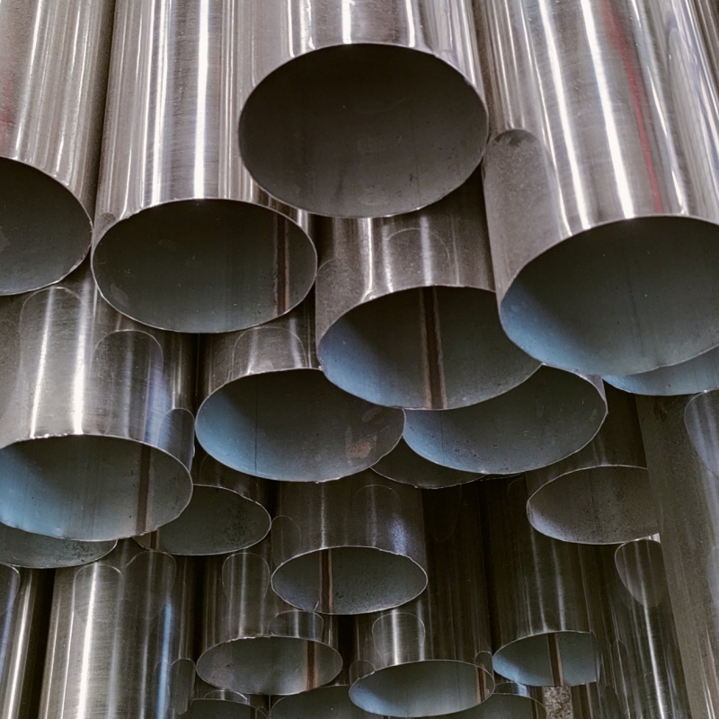 Tenues murum polita decentius immaculatam ferro CCCXVI gradu per Tubing